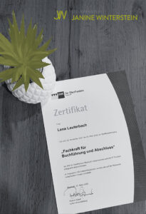 Mehr über den Artikel erfahren Herzlichen Glückwunsch!